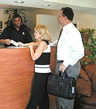 Intown Suites Extended Stay Charlotte Nc -East Independence Экстерьер фото